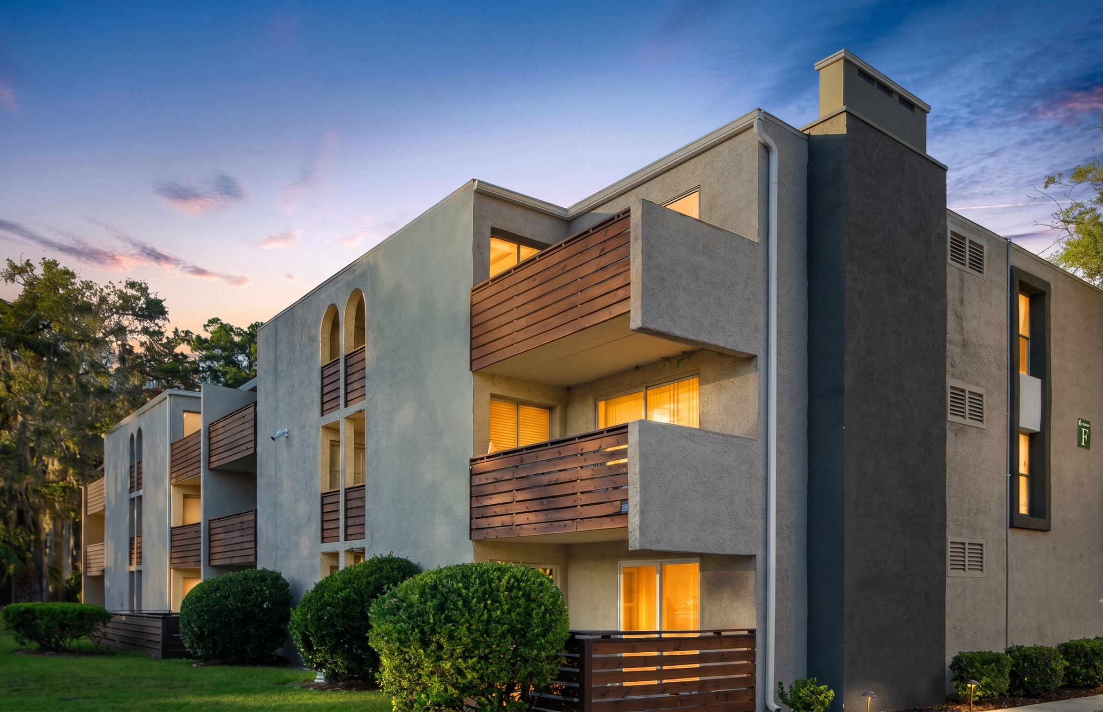 195-Unit Jacksonville Multifamily Owner Seeks Out Nation’s #1 Telecom Advisor